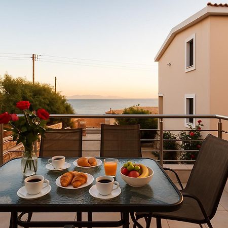 Seaside Getaway - Aelia Villa'S Dreamy Paradise Petalídhion Exteriér fotografie